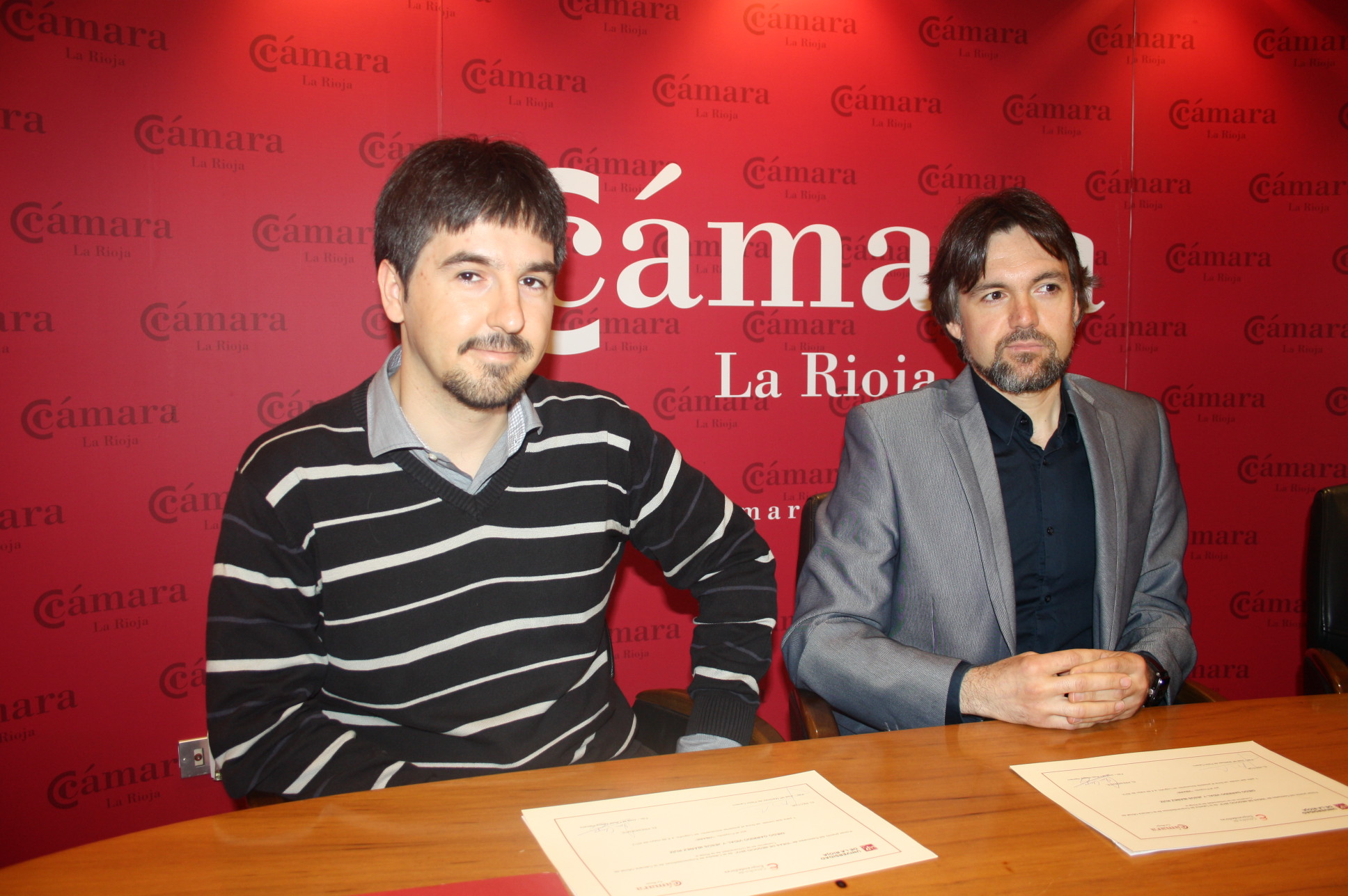 La Cátedra de Emprendedores concede el premio del Concurso de Ideas de Negocio a Vibare, un proyecto de control de plagas del champiñón