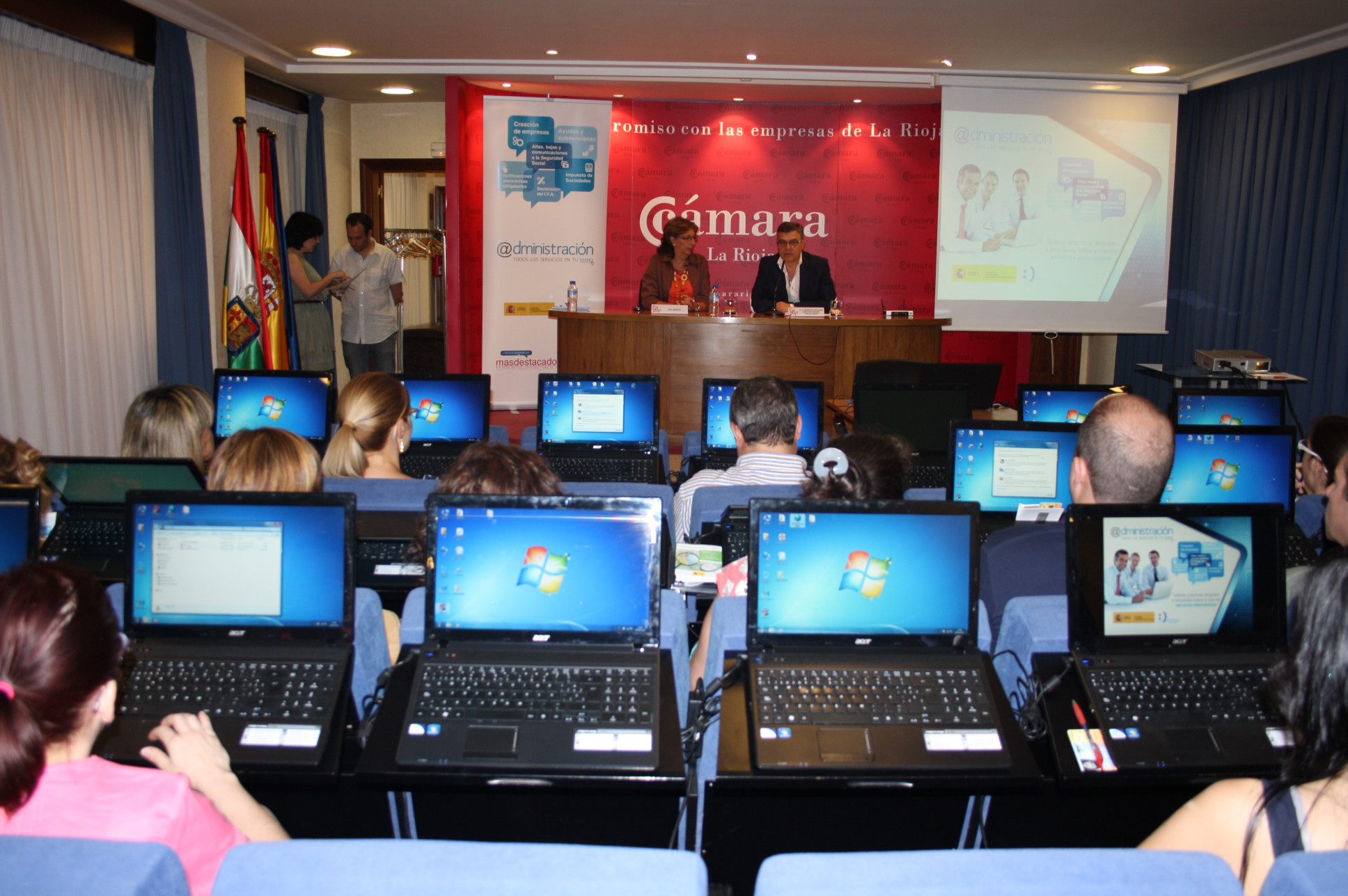 La Cámara muestra las ventajas de la administración electrónica aplicada a las empresas riojanas