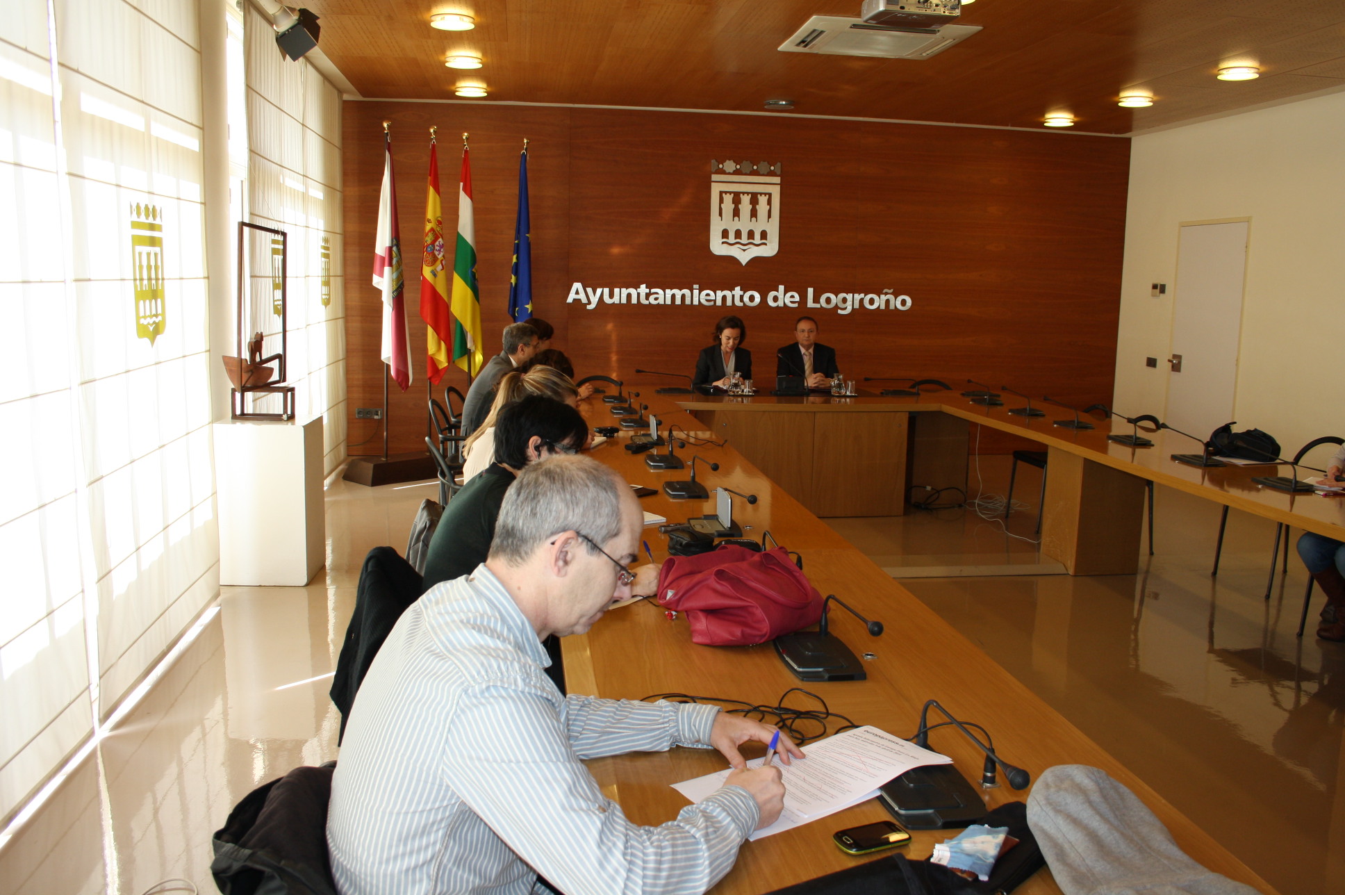 Gamarra destaca la labor conjunta de Ayuntamiento y Cámara que ha contribuido a fortalecer el comercio de ciudad en tiempos difíciles